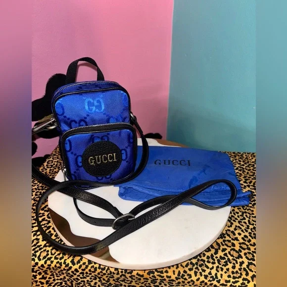 Gucci Bag - Picture 2 of 15